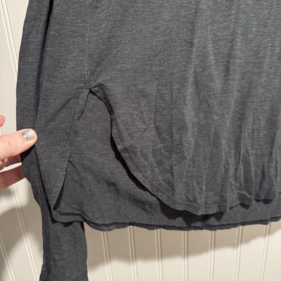 Lululemon Gray Long Sleeve Top Split Hems Size 10 - Picture 3 of 5